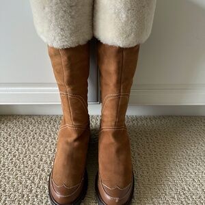 Hunter Suede tall boots with shearling / sheepskin cuff